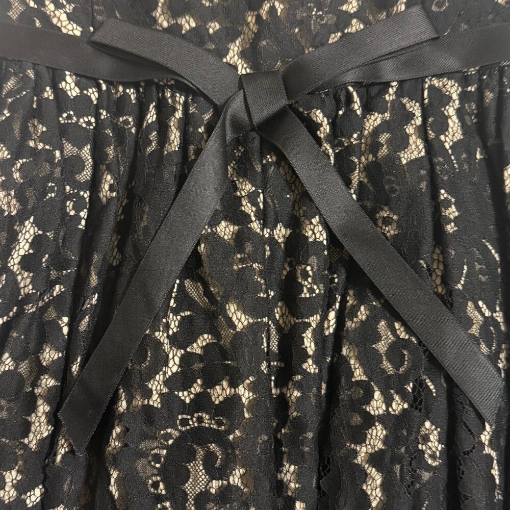 Neiman Marcus/Target Black lace, New/with tags, size 12 - Picture 3 of 13